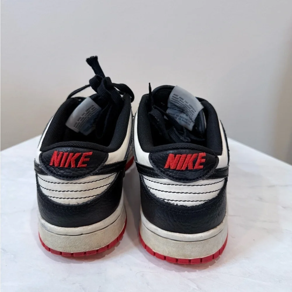 🔥 Nike Dunk Low Chicago Split Size 6Y EUC🔥